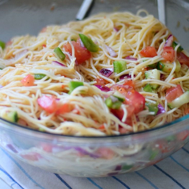 Cold Spaghetti Salad {with Italian Dressing} | Kid Friendly Things To Do