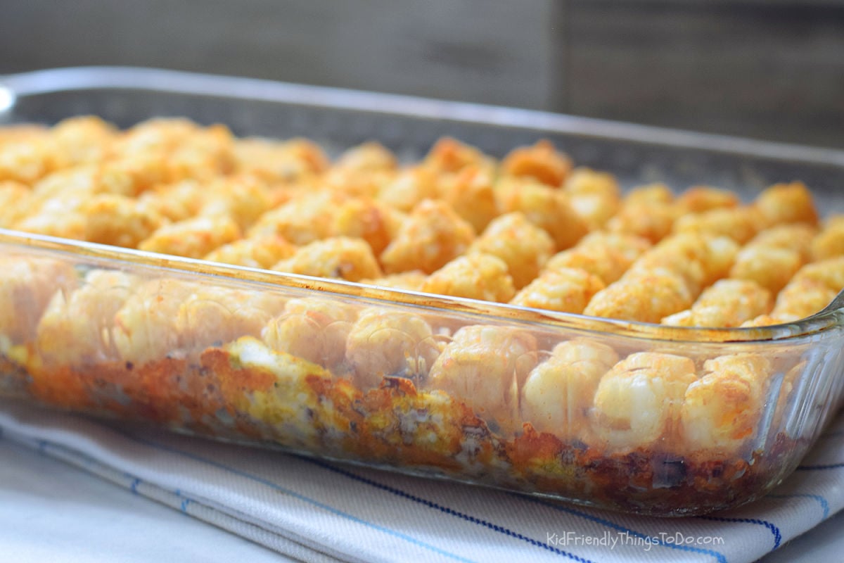 baked tater tot casserole