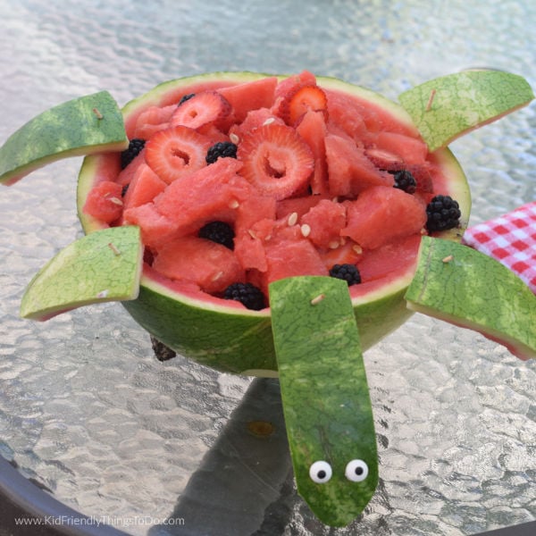 making a turtle watermelon fruit bowl 
