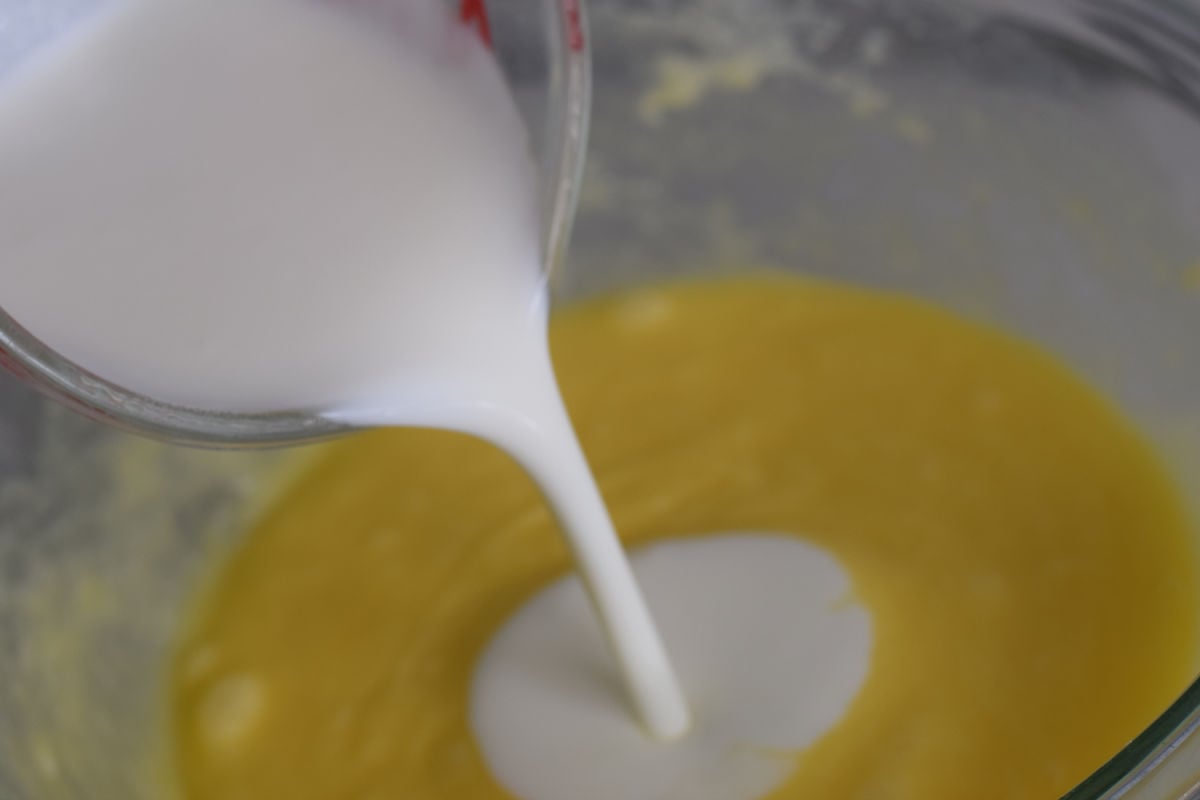 making buttermilk pie adding buttermilk