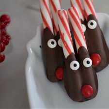 chocolate reindeer treats
