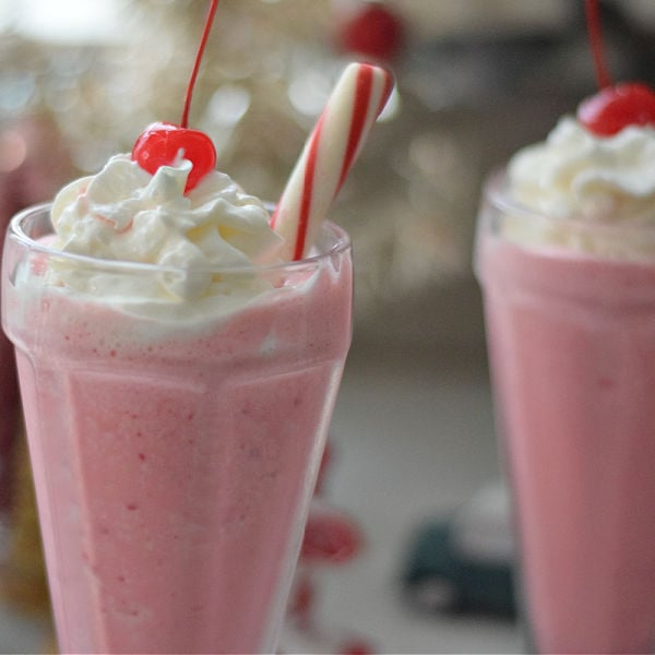 copy-cat chick-fil-a peppermint milkshake