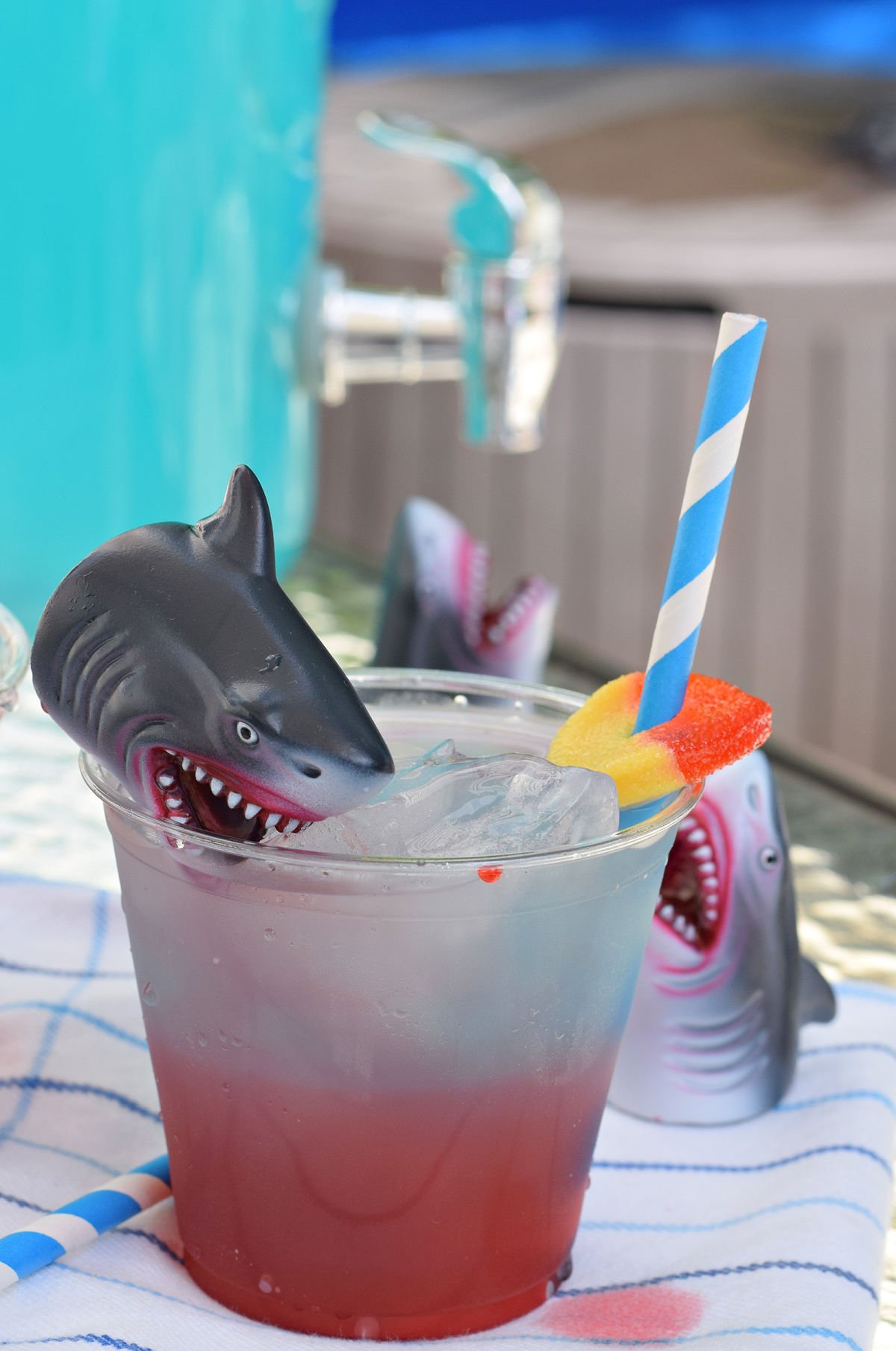 making shark attack drink