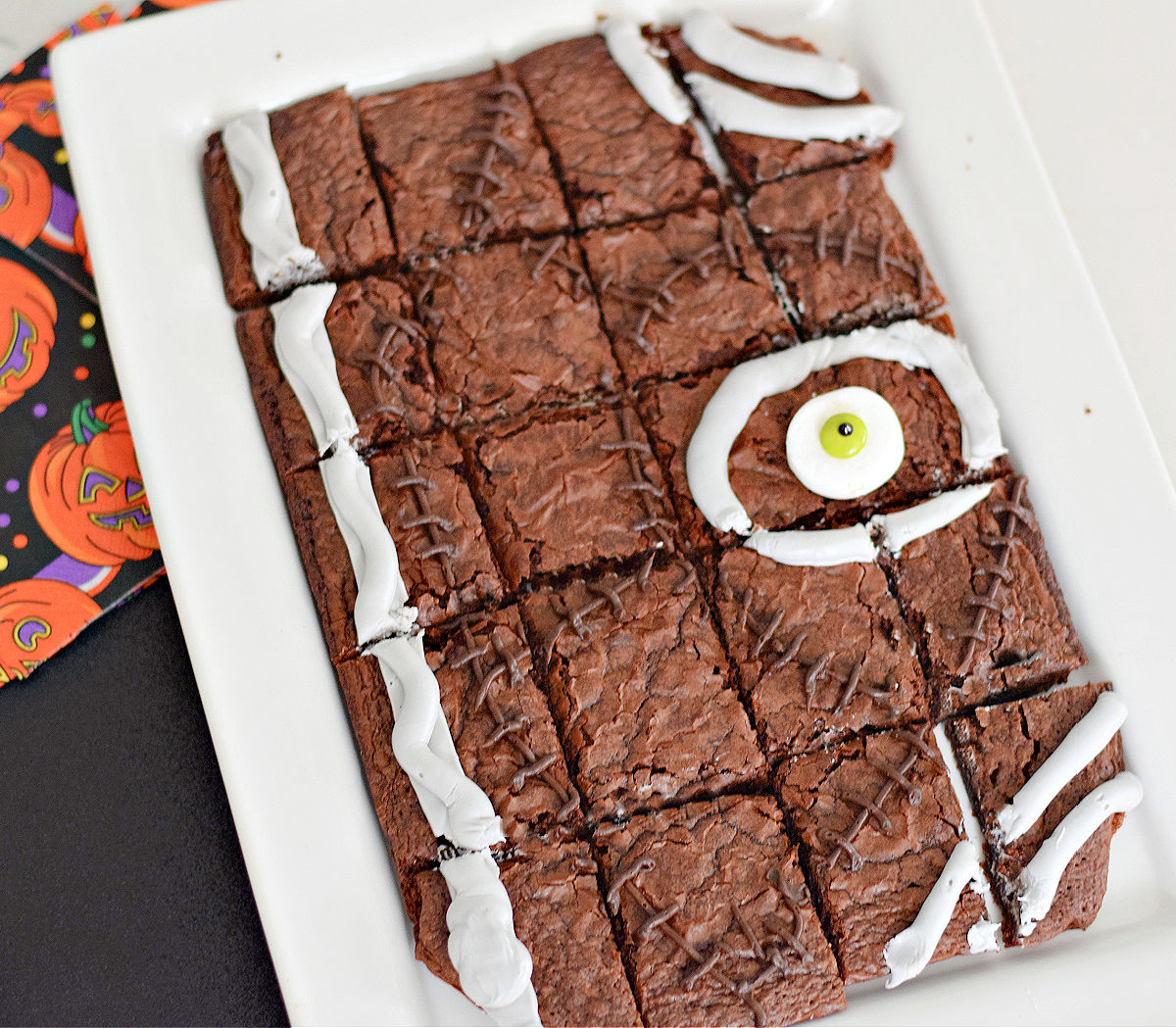 Hocus Pocus Brownies 