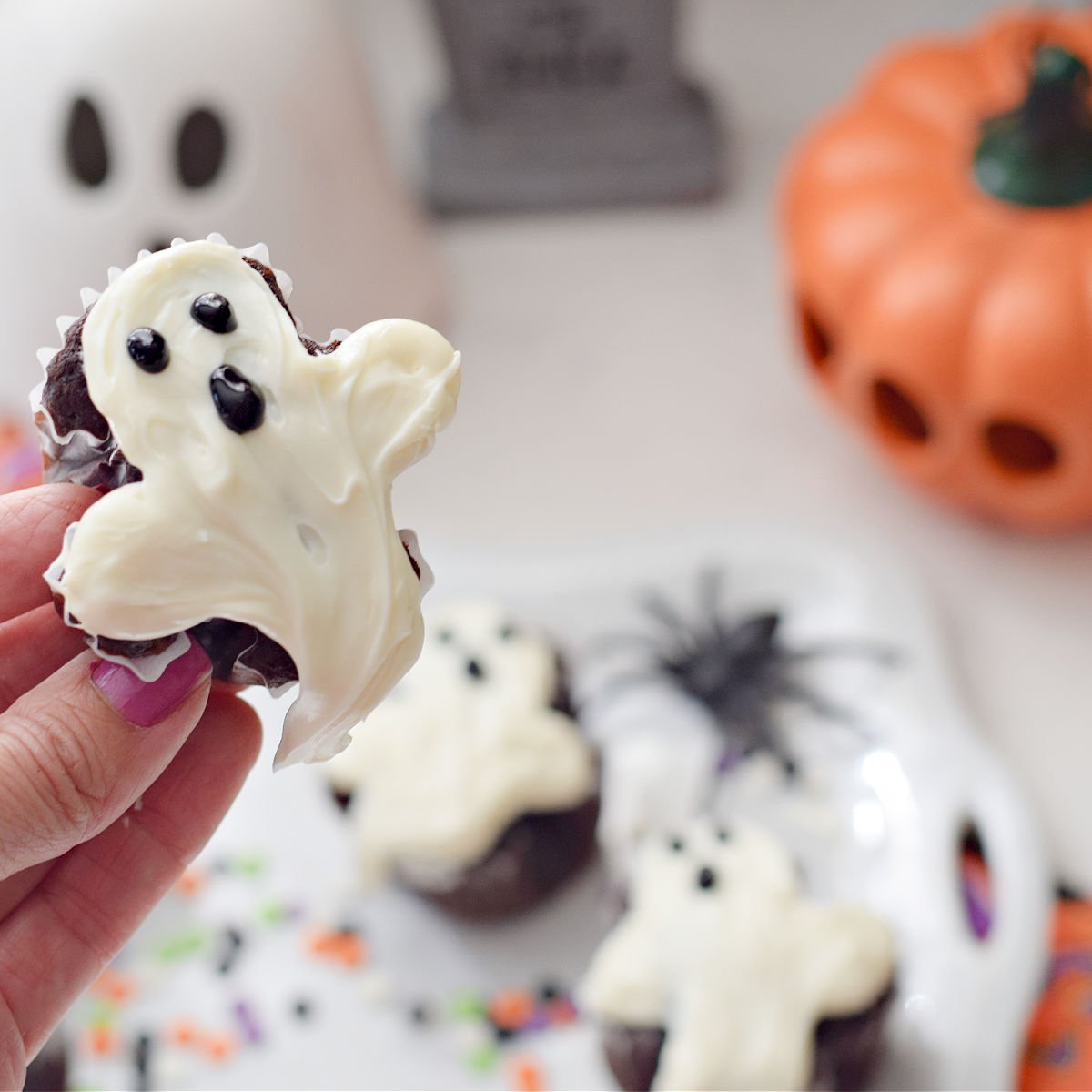 Ghost Cupcakes