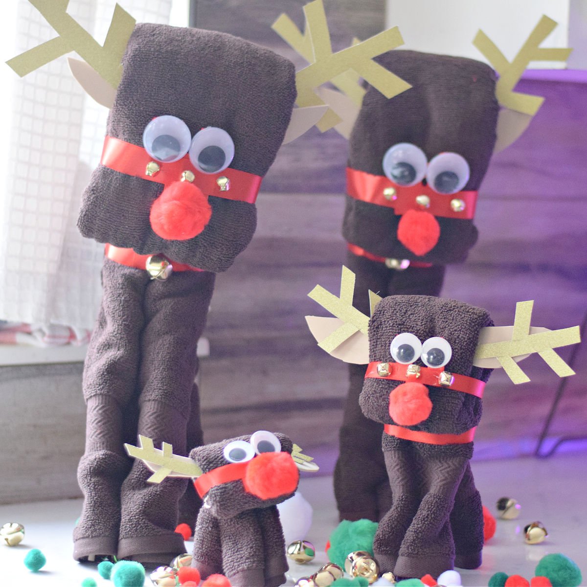 reindeer towels