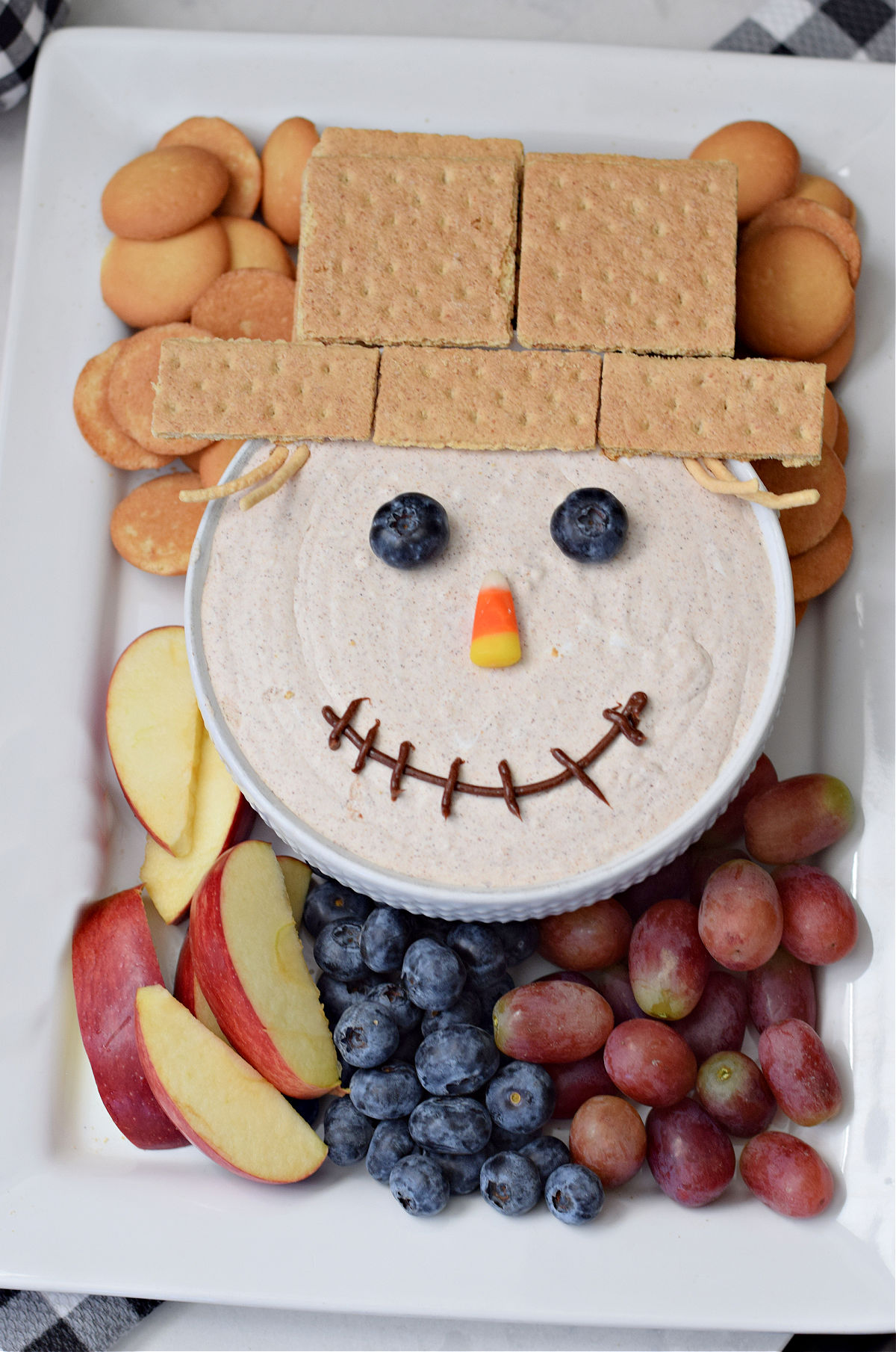 scarecrow fruit dip