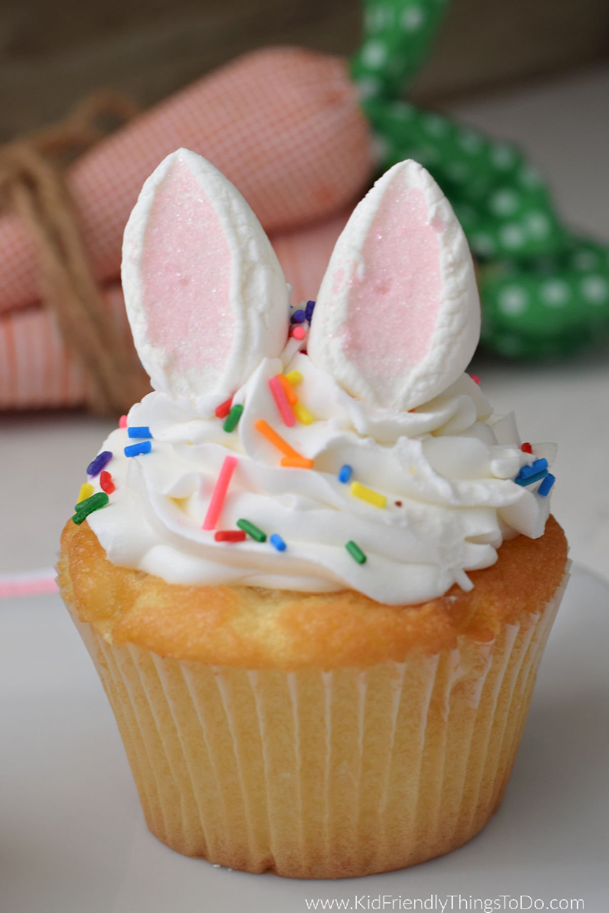 bunny ear cupcake 