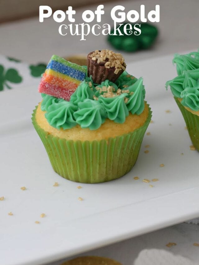 St. Patrick's Day pot of gold cupcakes