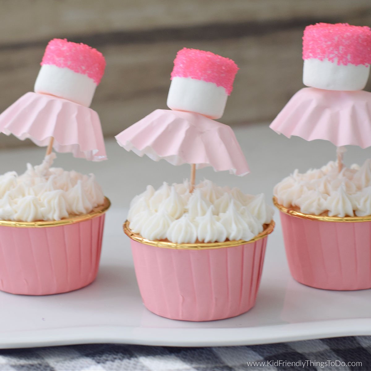 ballerina cupcakes 