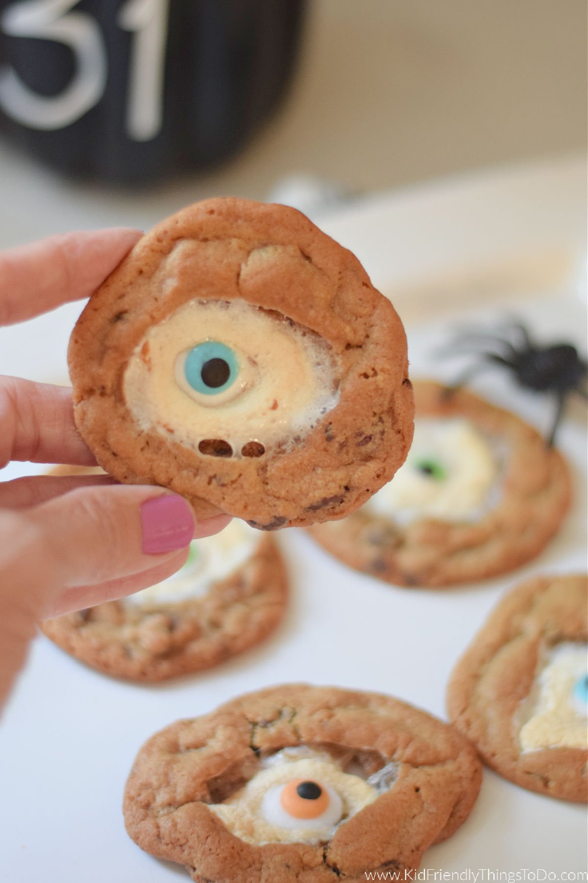 eyeball cookies 