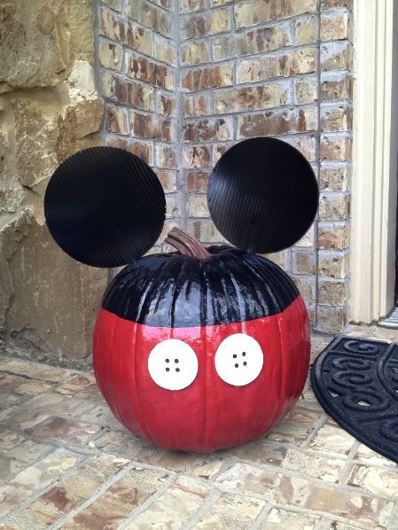 Mickey Mouse painted pumpkin 