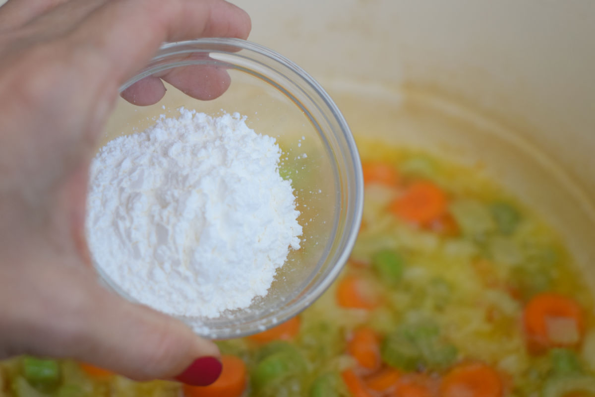 adding cornstarch to crab chowder 