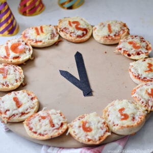 English Muffin clock pizza