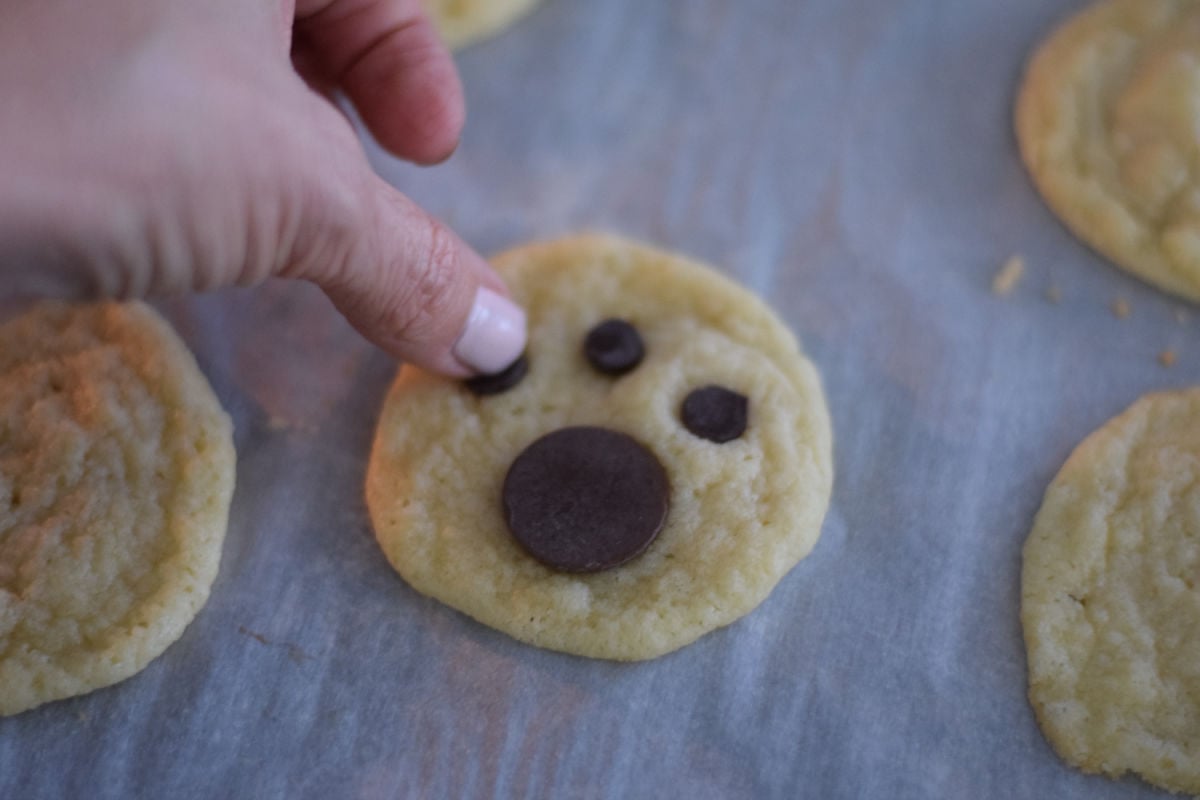 adding chocolate to bear paw cookies 