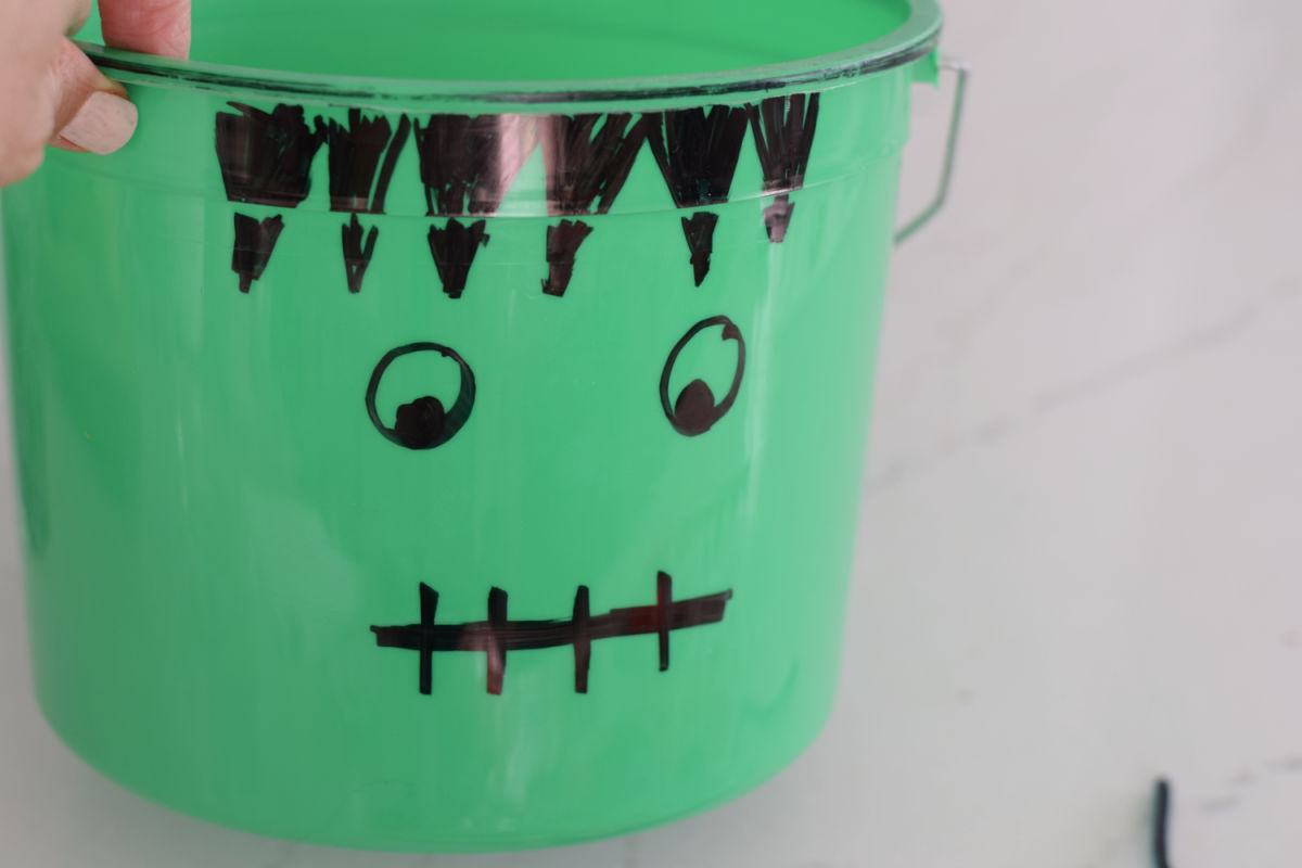 Frankenstein bucket