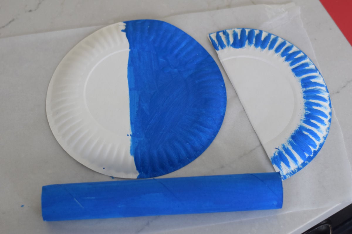 shark craft paper plates and paper tube