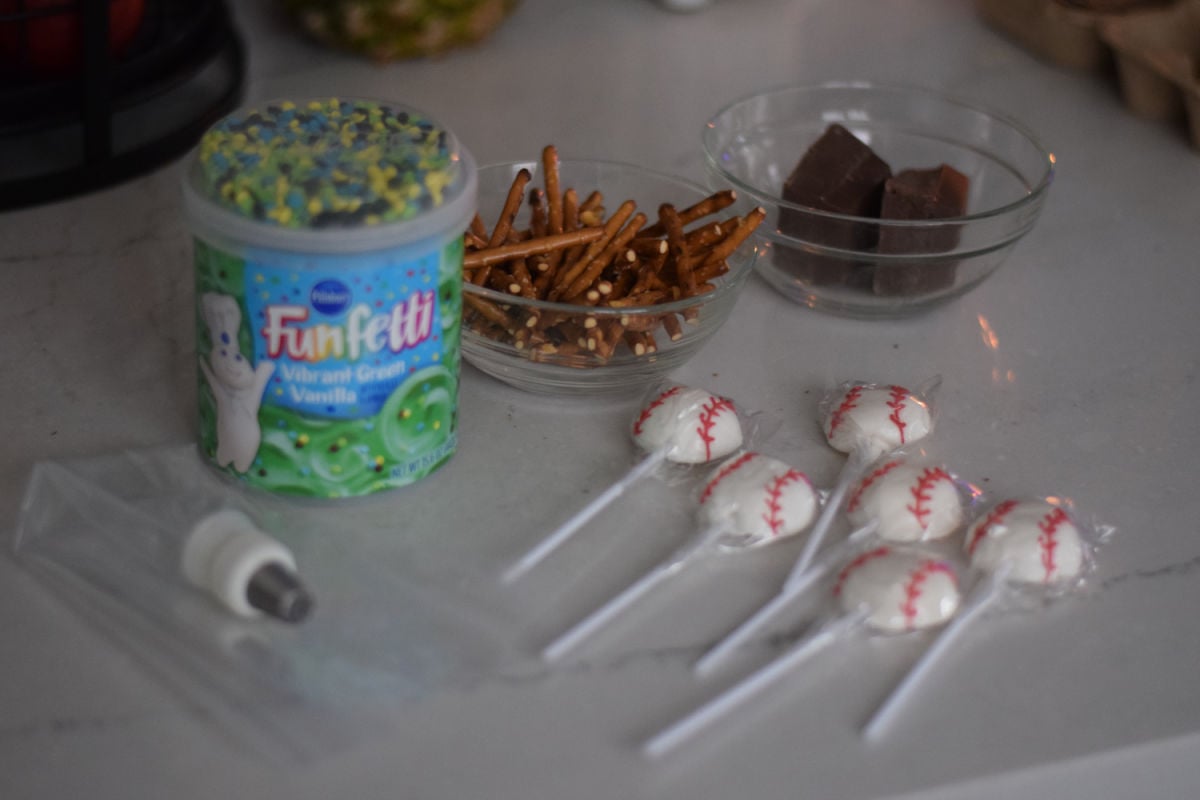 baseball lollipop ingredients