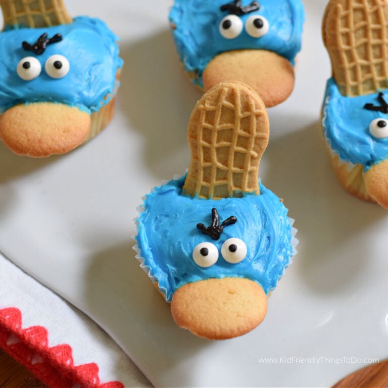 Perry the platypus cupcakes