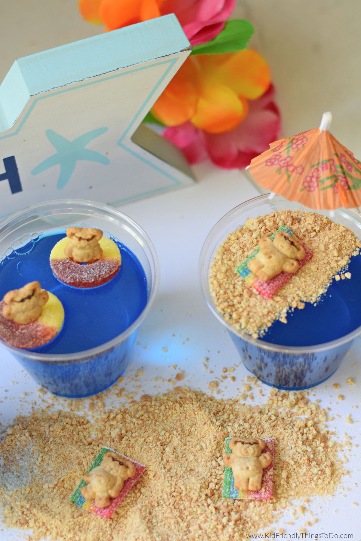 beach day jello snack for kids
