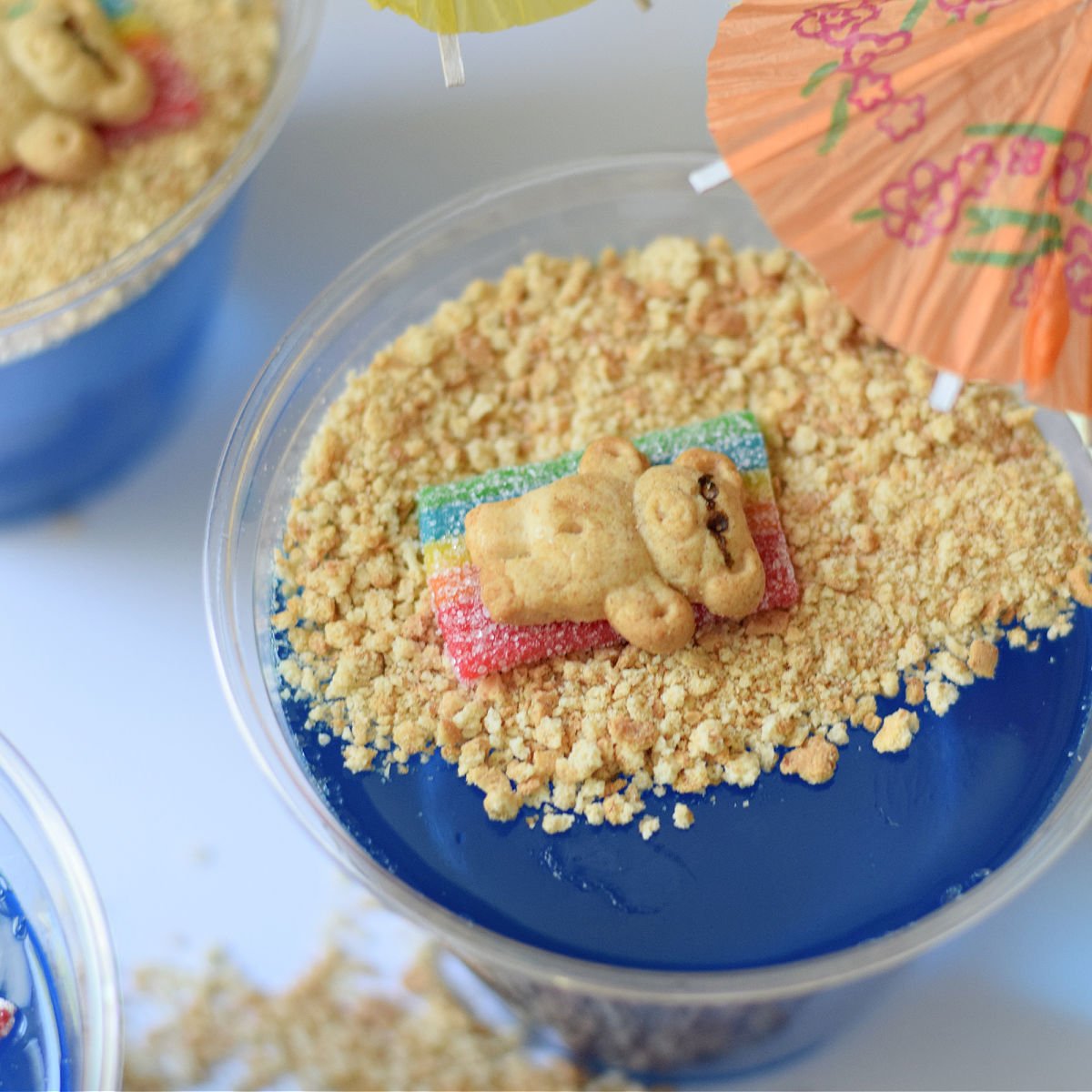 beach day Jello cups