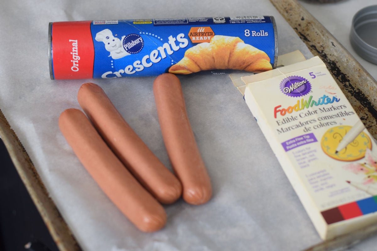 octopus hot dog ingredients