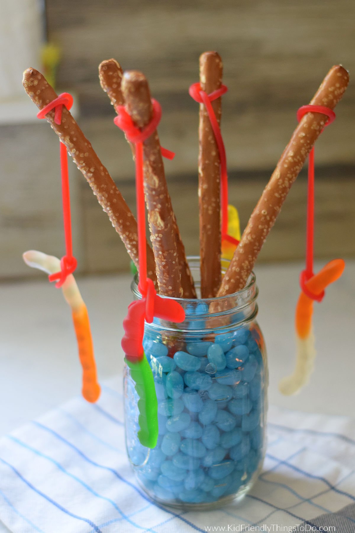 pretzel fishing rods 