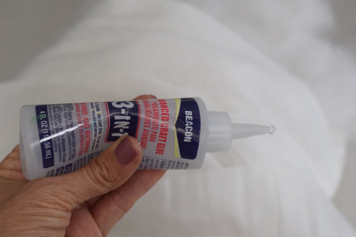 glue for wreath craft