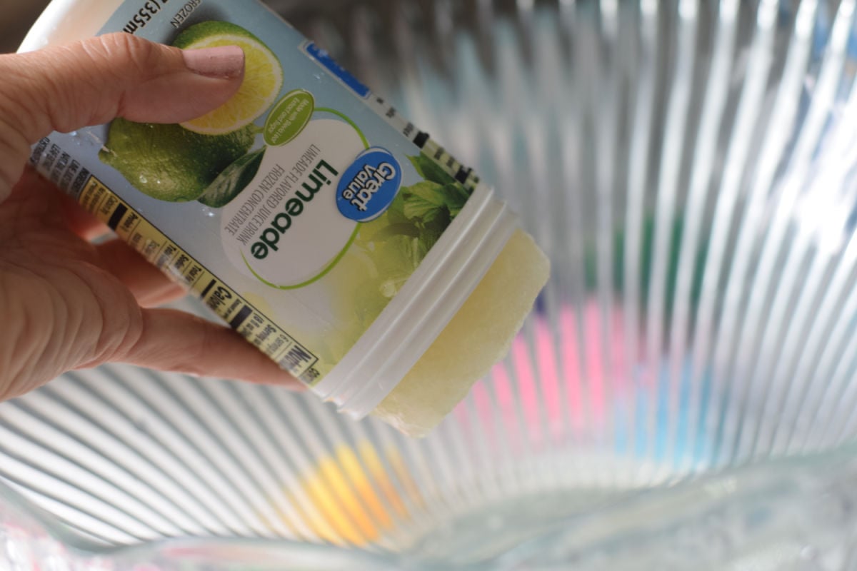 adding limeade to punch