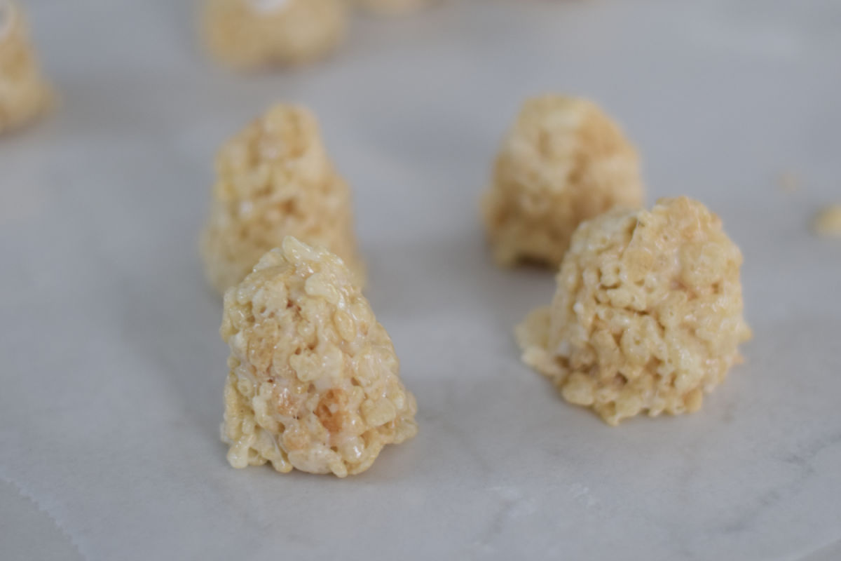 making ghost rice krispies treats