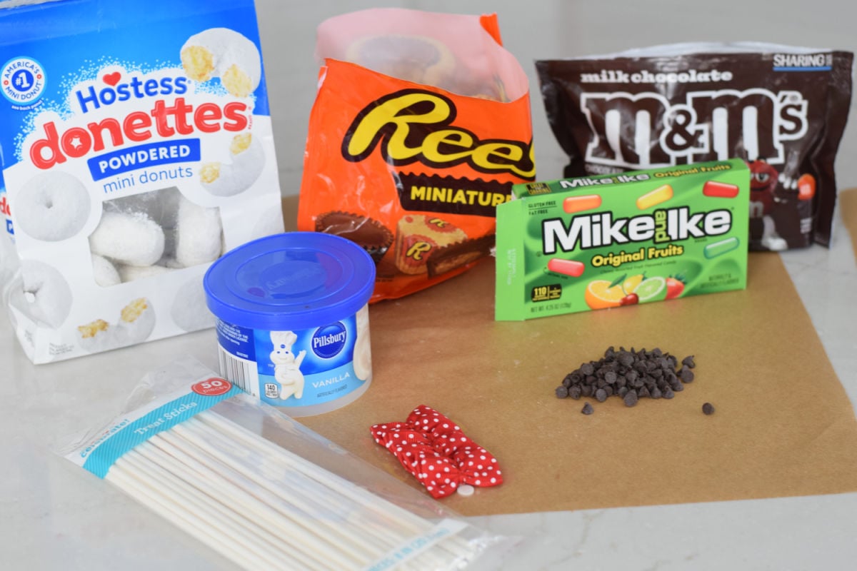 snowman donut skewer ingredients