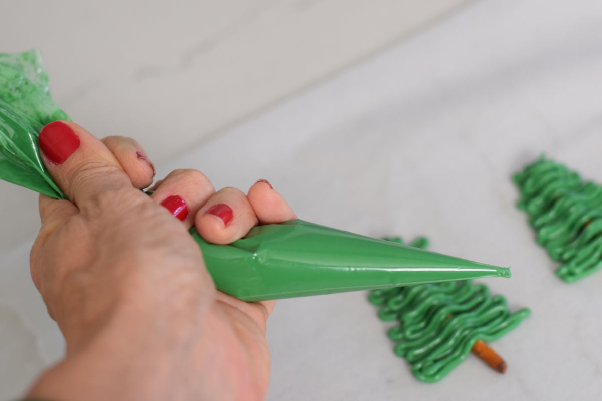 melted chocolate in piping bag