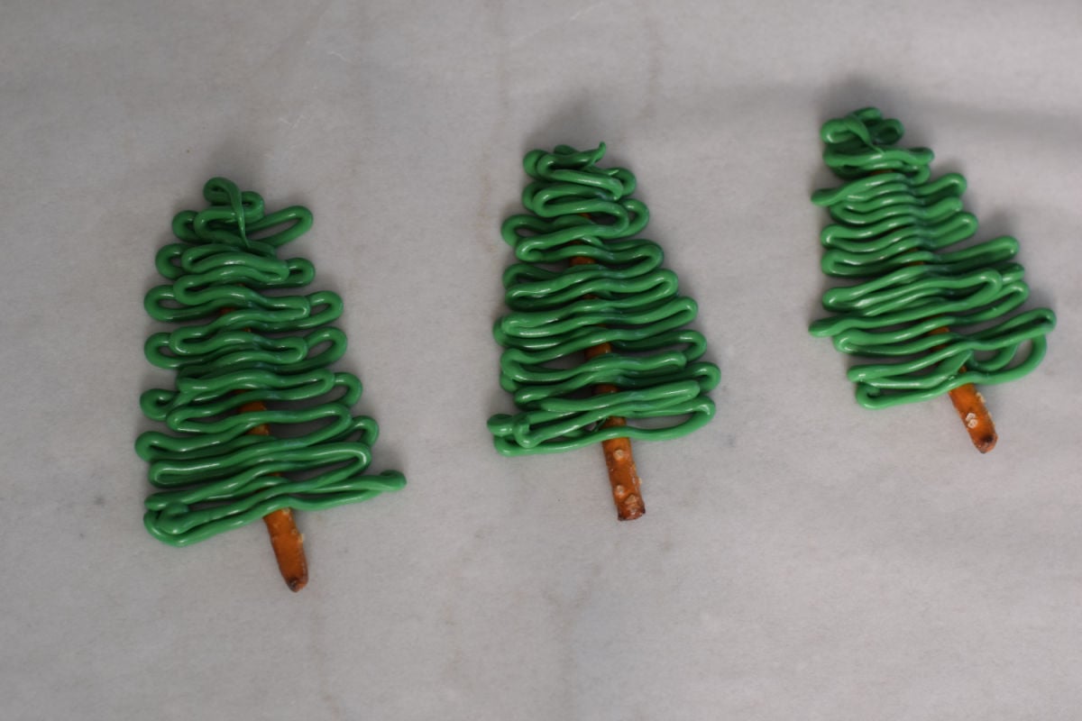 Christmas tree pretzels