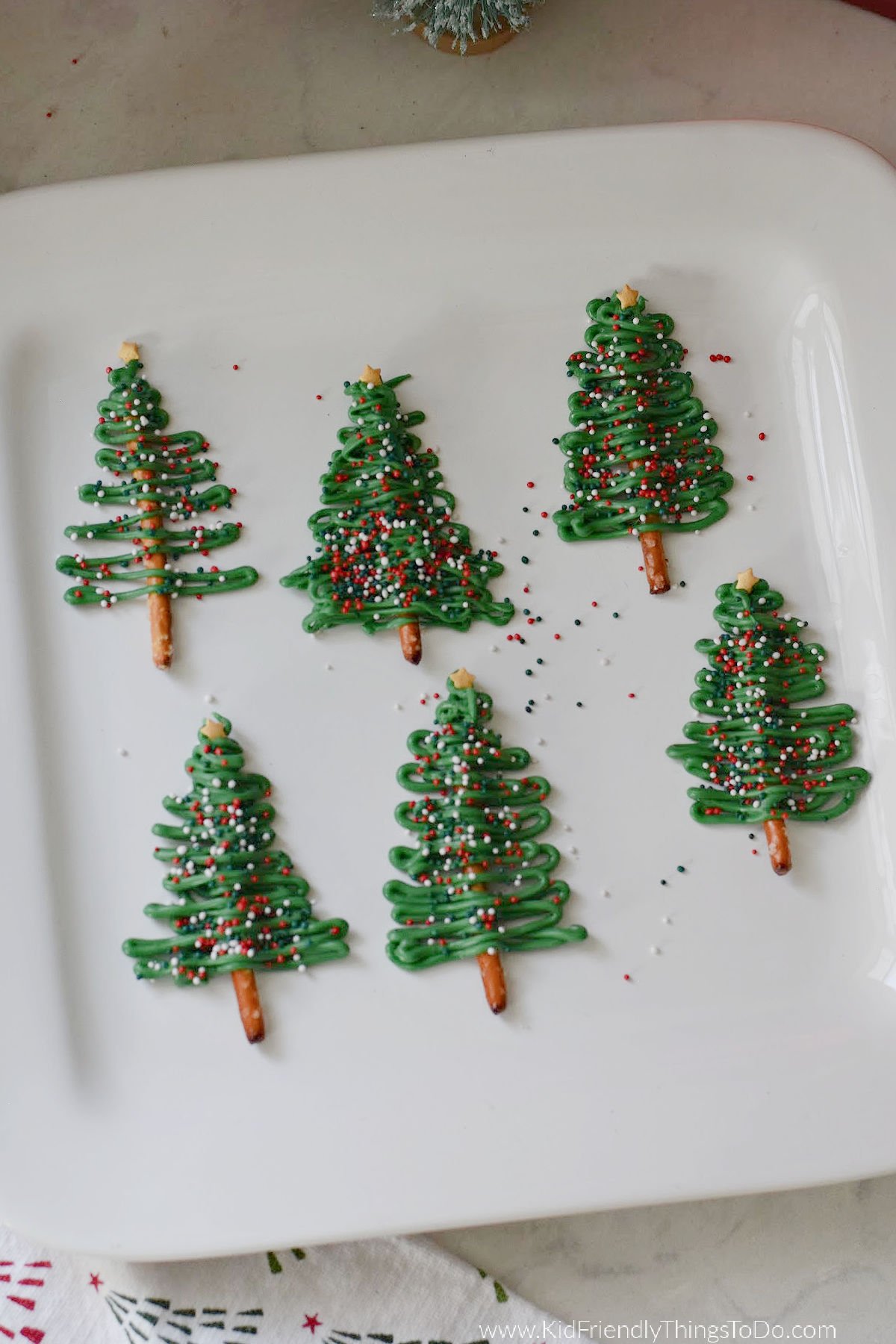 Christmas tree pretzels