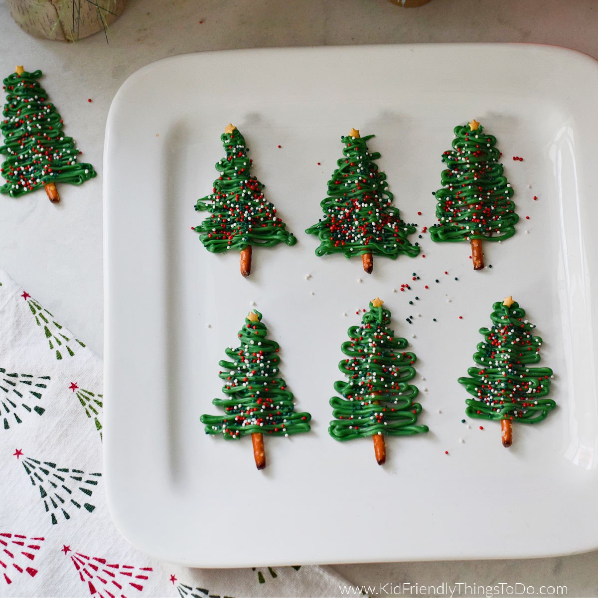Christmas tree pretzels