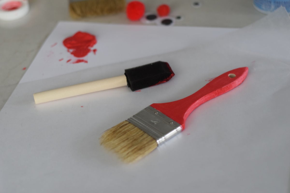Santa paintbrush craft painting brush red