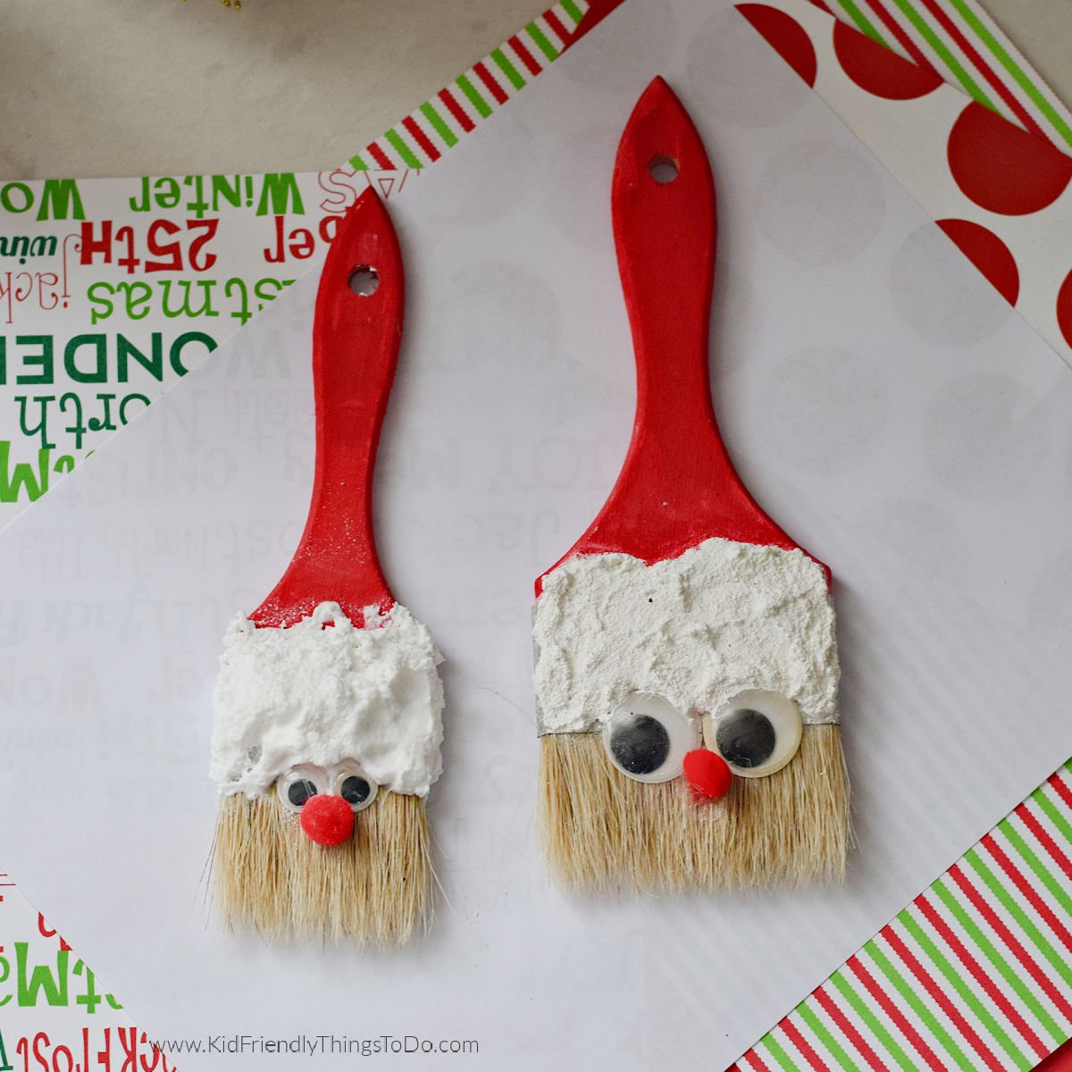 Paintbrush Santa Craft