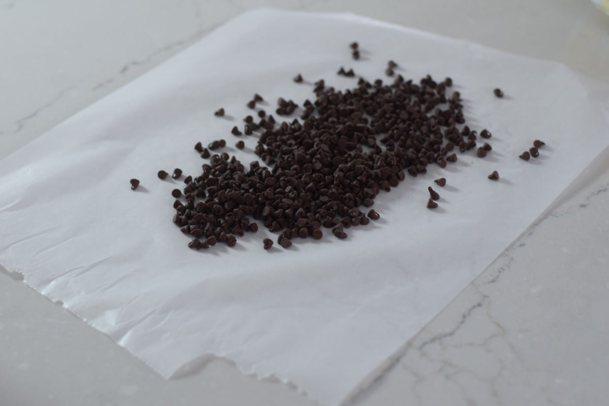 chocolate chips on wax paper for football dessert 