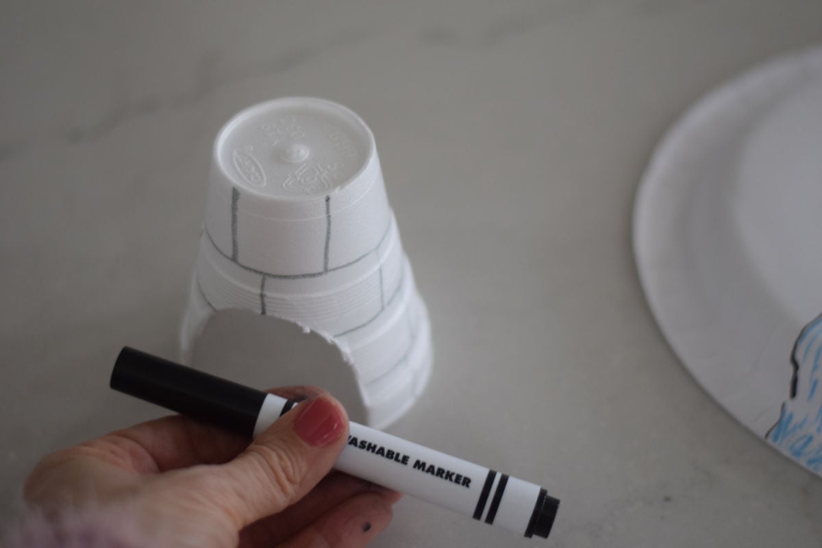 drawing igloo blocks on cup for craft 