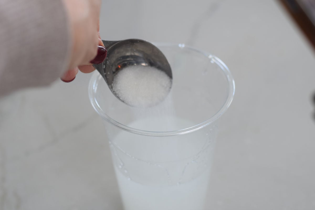 dissolving sugar into water