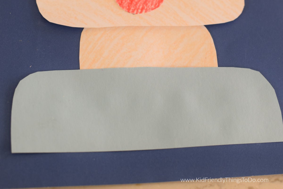 assembling the catching snowflake craft 