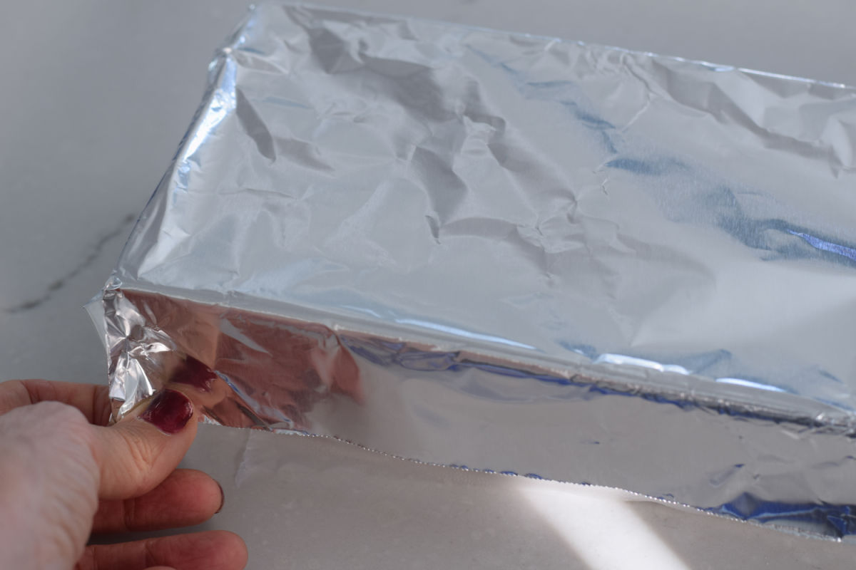 adding foil to ice cream 