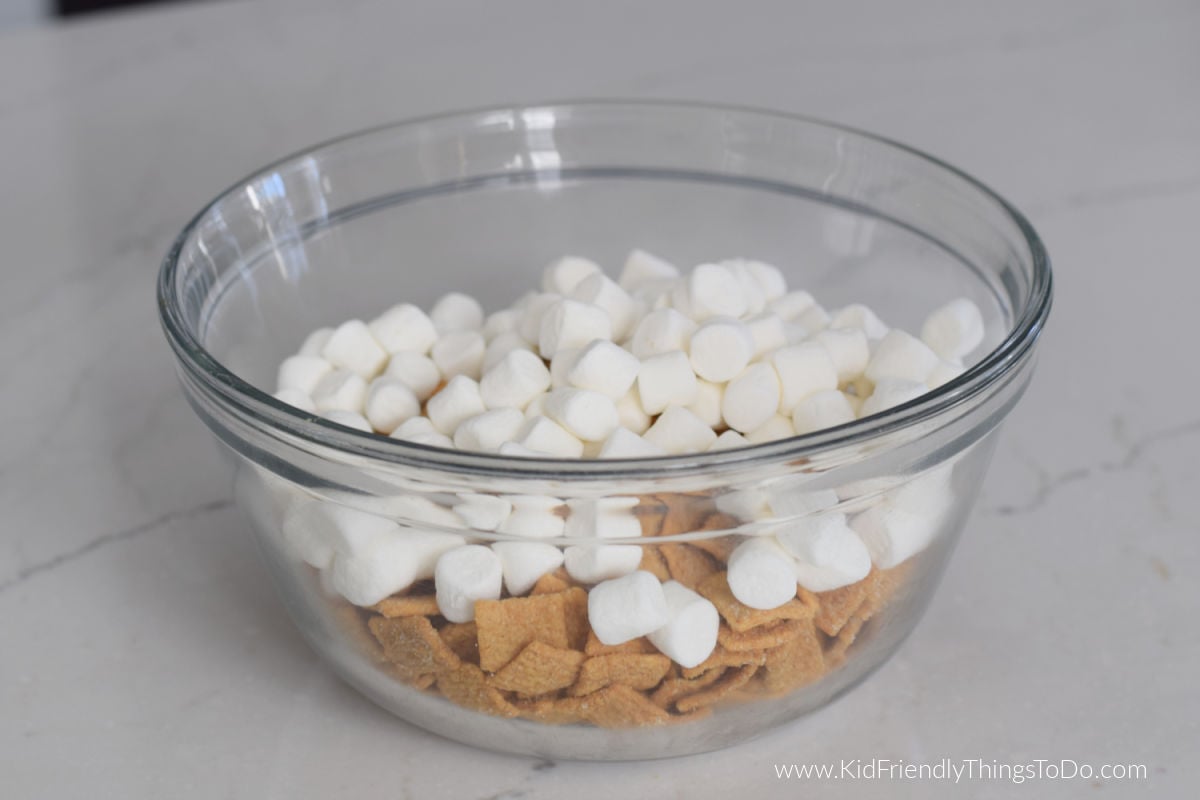 cereal and marshmallows in bowl