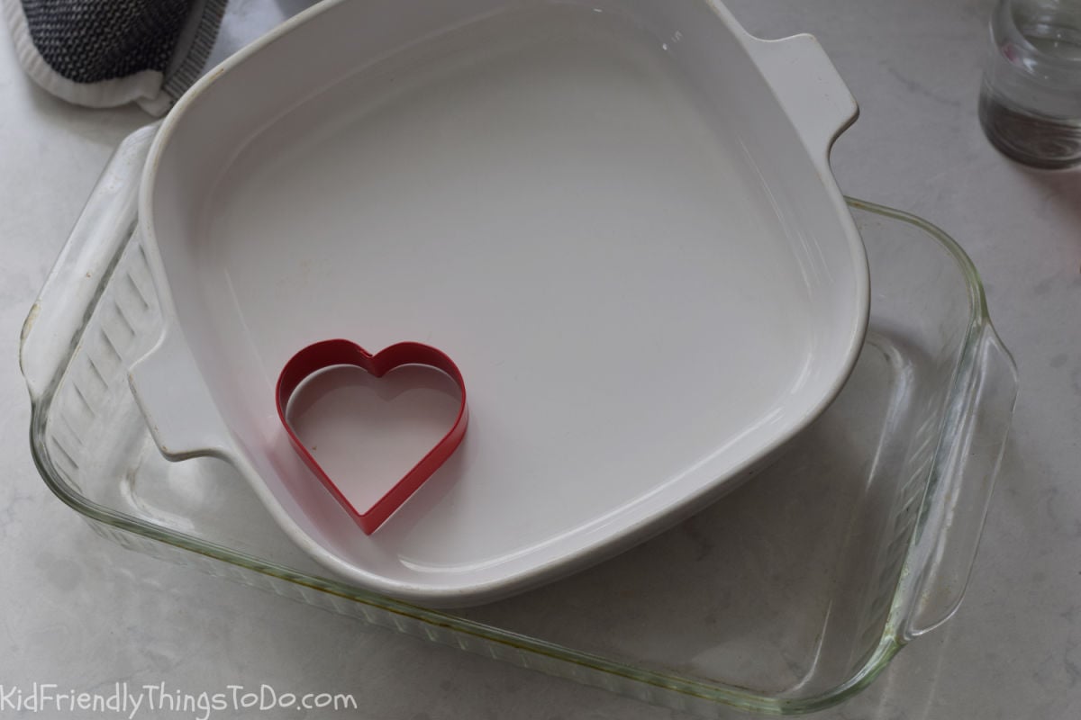 pans for heart Jello