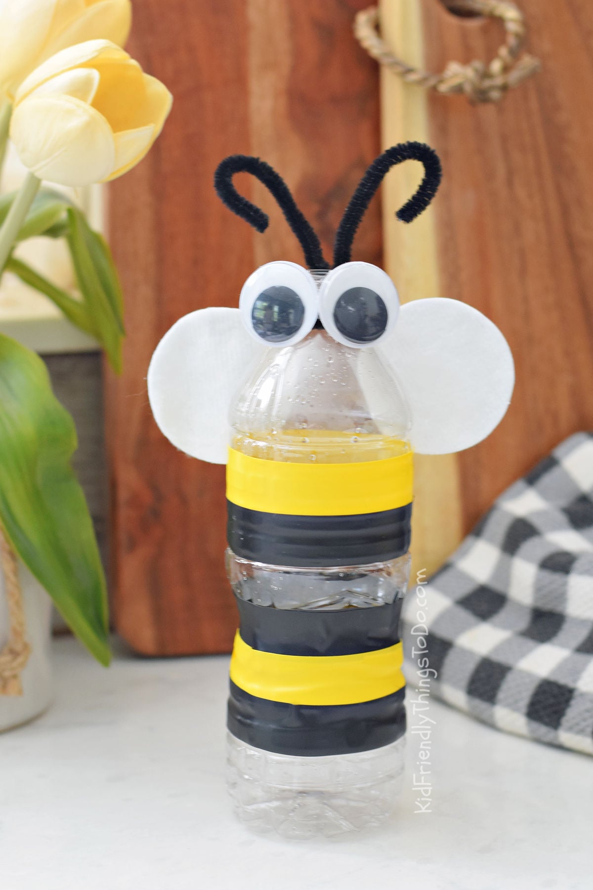 water bottle bee craft for kids to make 