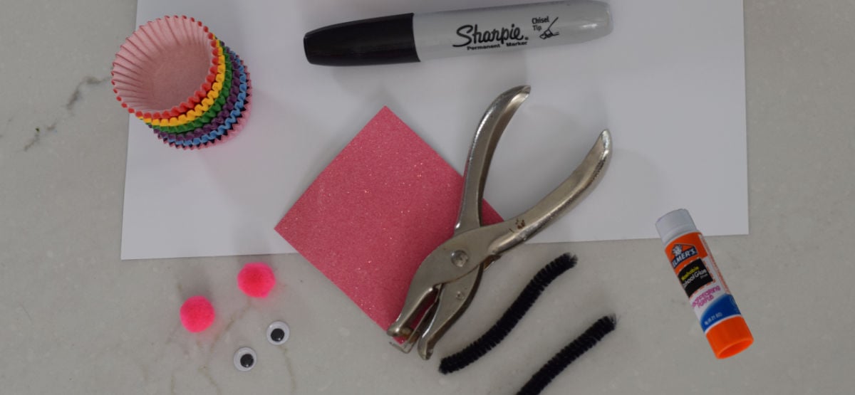 supplies for caterpillar cupcake wrapper craft 