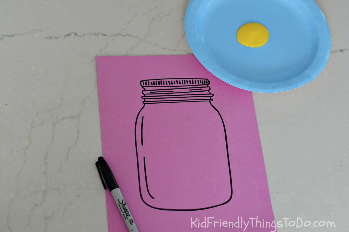 mason jar printable for lightning bug craft 
